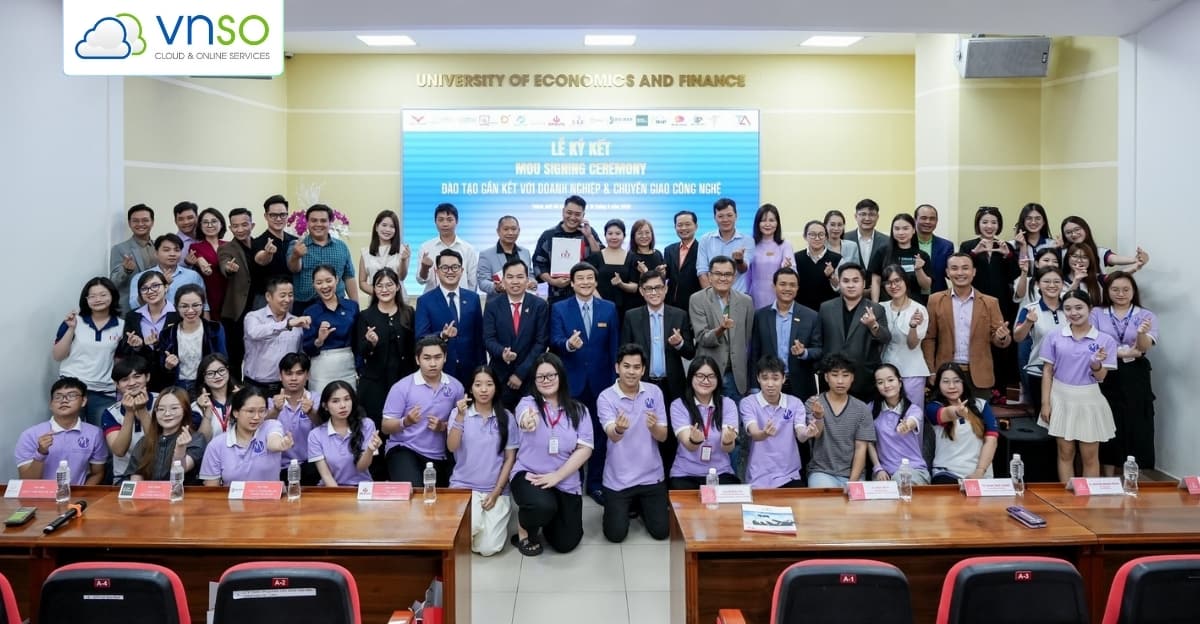 Lễ ký kết MOU VNSO UEF